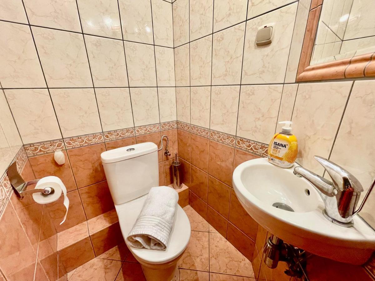 Apartamento Warsaw Concierge Wola Ratusz Exterior foto